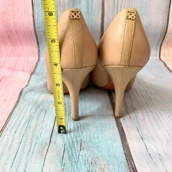 Coach pointy toe nude color pumps - Picture 10 of 13